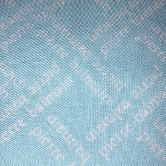 Pierre Balmain Pocket Square / Handkerchief - Picture 3 of 5